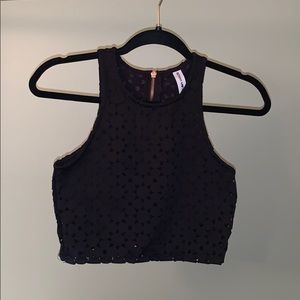 Black crop top